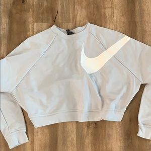 Nike Crop Sweater